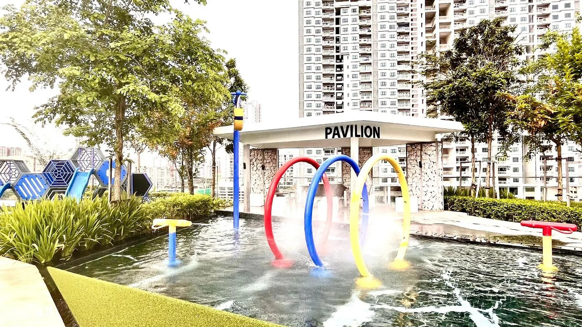 Georgetown Seaview & Cityview Skypool With 2 Carpark Jelutong Apartment